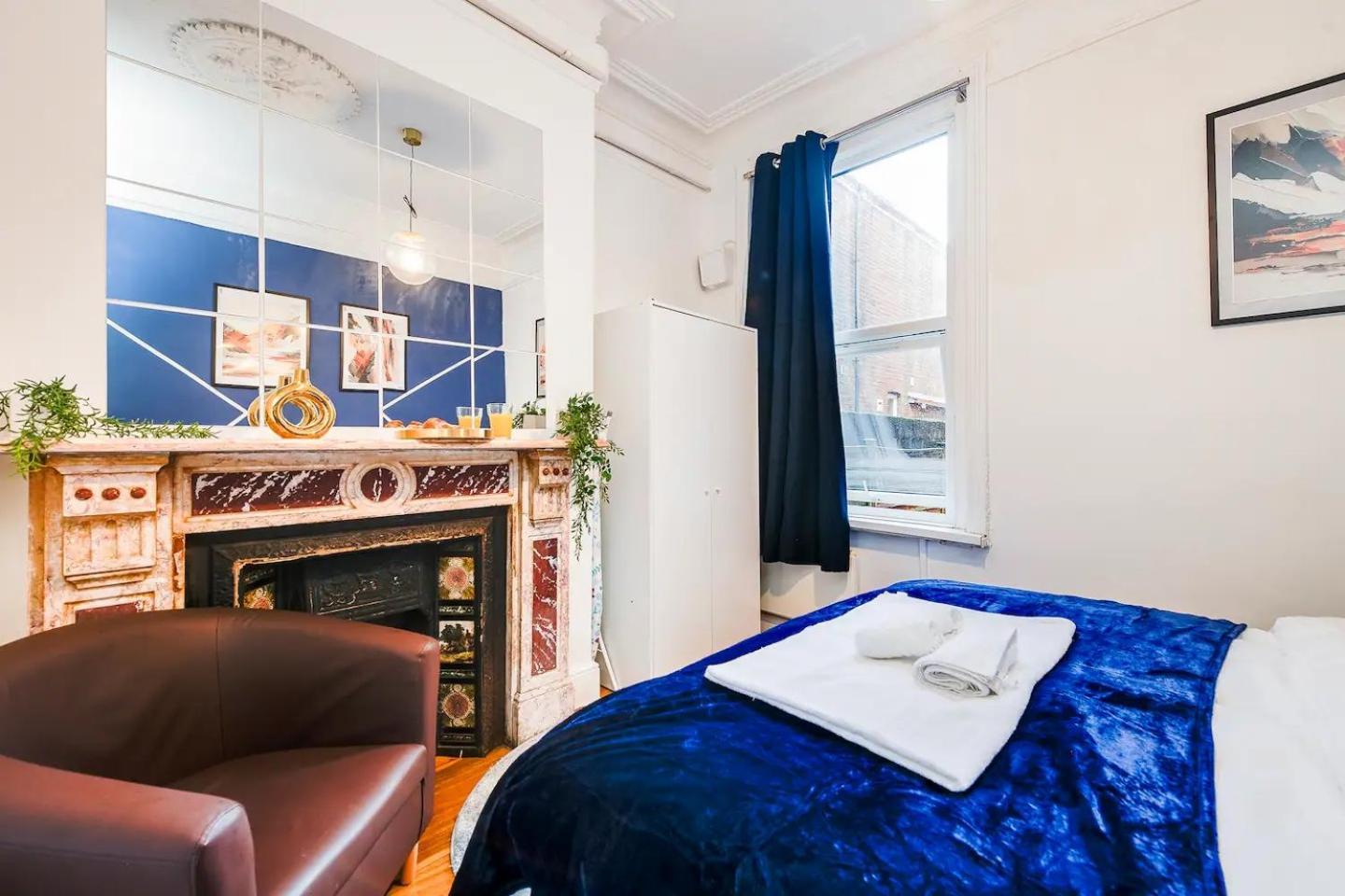 Spring Offer! Cozy 1-bedroom In Centre Apartment *
